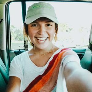 Meet your Posher, Hannah